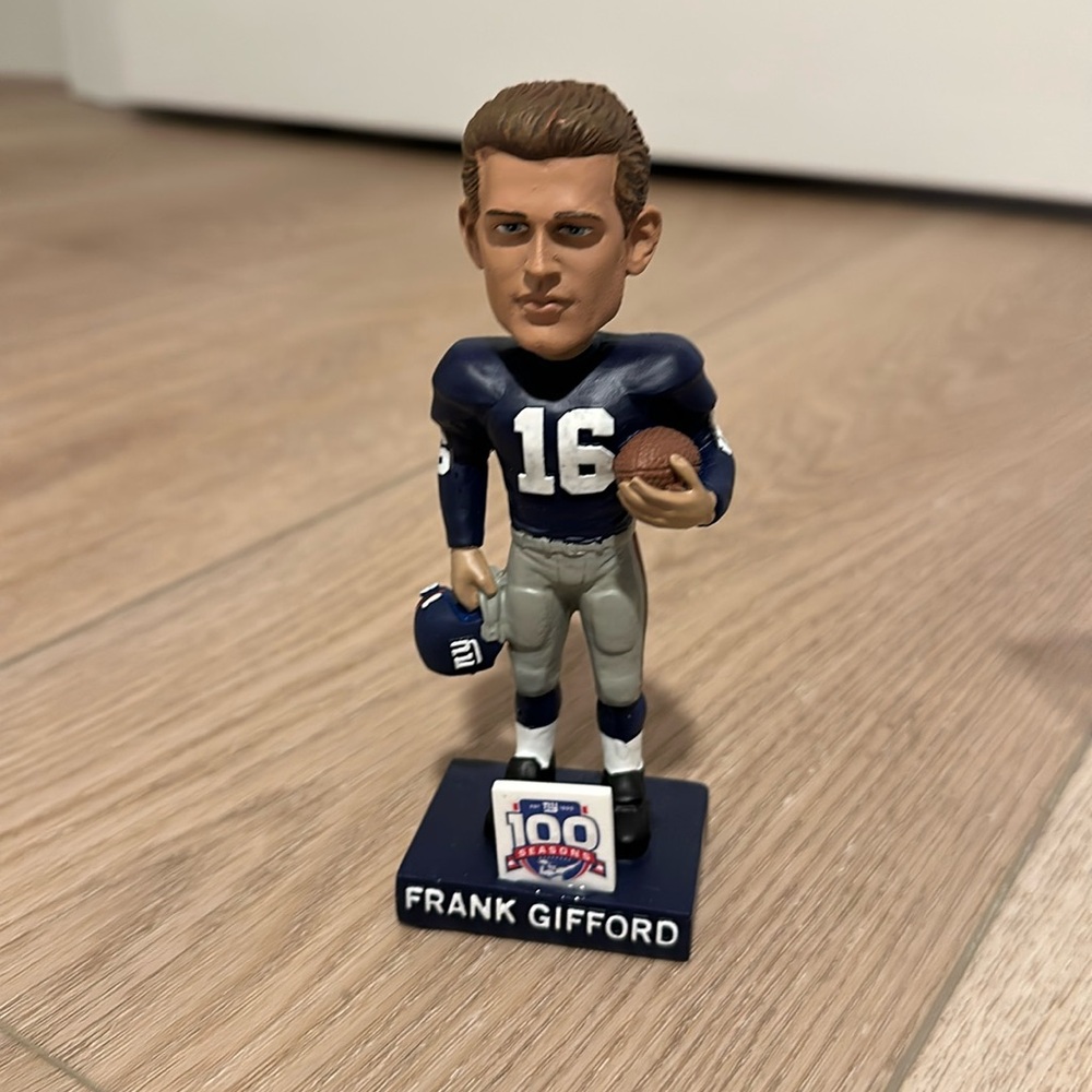 NWT limited collectors edition bobblehead of Giant Frank Gifford